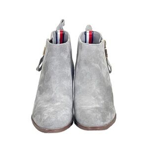 Tommy Hilfiger women’s gray suede ankle booties side zip sz 7M Block Heel‎